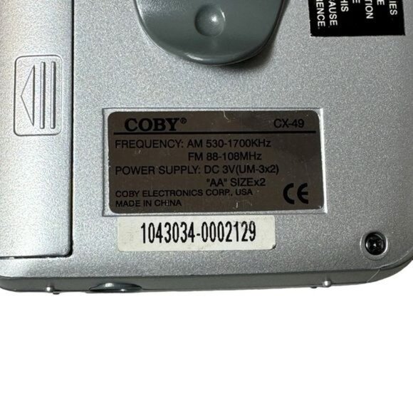 Vintage Coby Personal Cassette Player and Radio ... - Picture 5 of 10